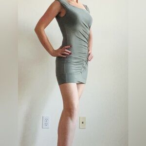 Jane Norman (UK) bodycon minidress/tunic - olive green XS